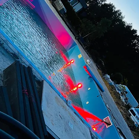 منتزه العطل Simurg